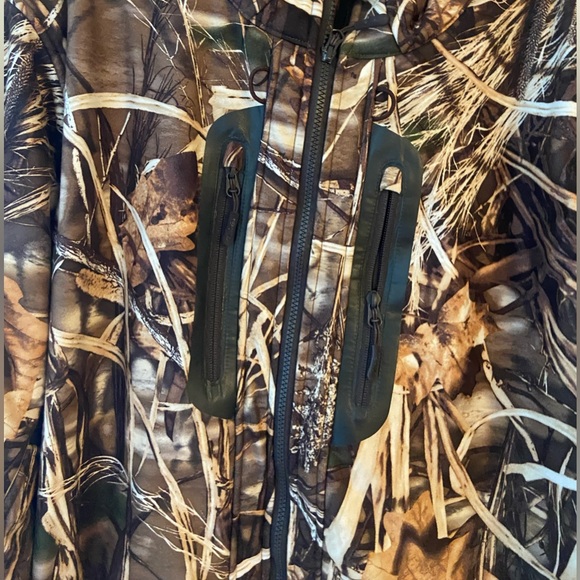 Cabela’s Camo Fleece-lined Zip Jacket - Picture 3 of 3